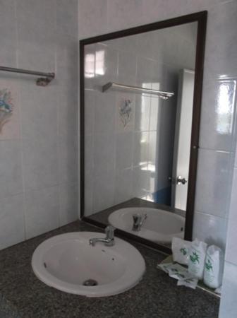 SR Hotel Surat Thani Kamer foto
