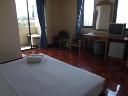 SR Hotel Surat Thani Kamer foto